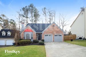 featured image of 1404 Chapel Hill Ln Sw