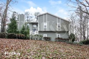 featured image of 289 Angla Dr Se