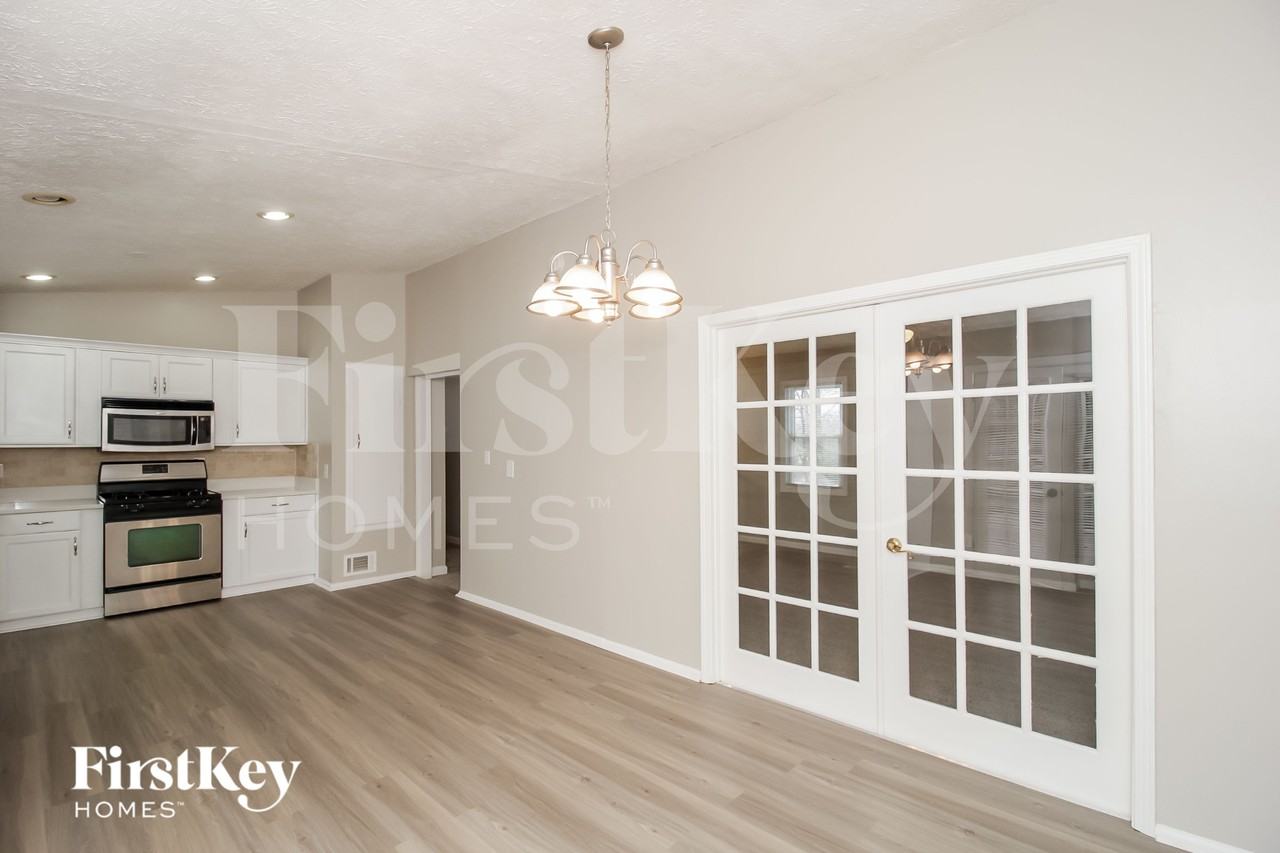 289 Angla Dr Se - Photo 6 of 18