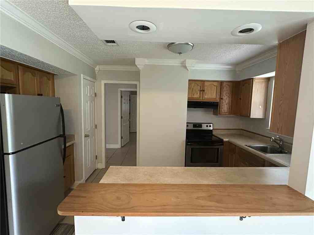 1309 Westlawn Dr - Photo 5 of 13