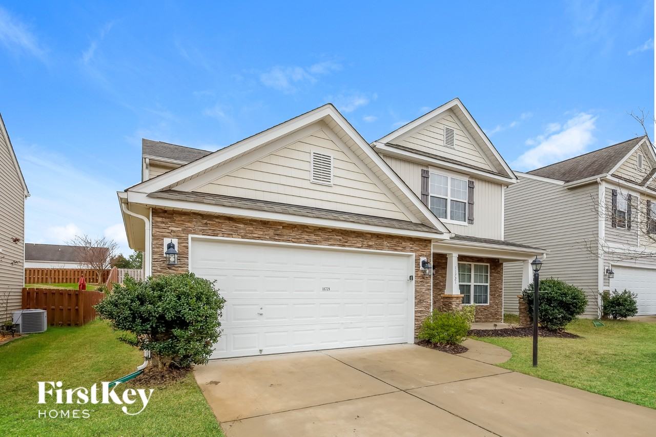 11721 Ragan Elizabeth Ct - Photo 2 of 15