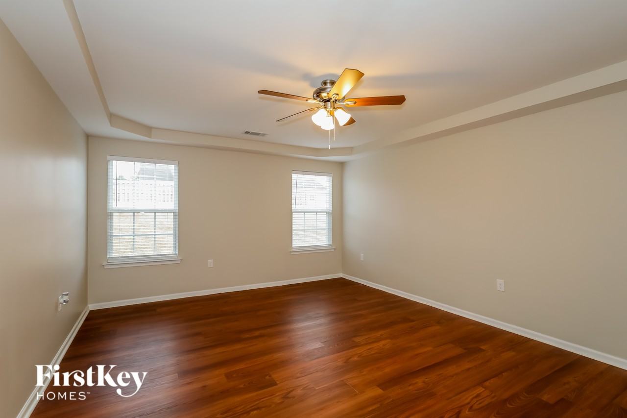 11721 Ragan Elizabeth Ct - Photo 7 of 15