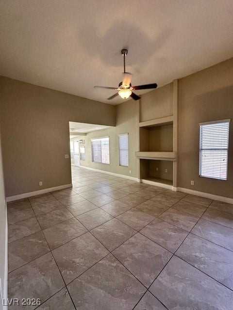 8057 Broken Spur Ln - Photo 6 of 40