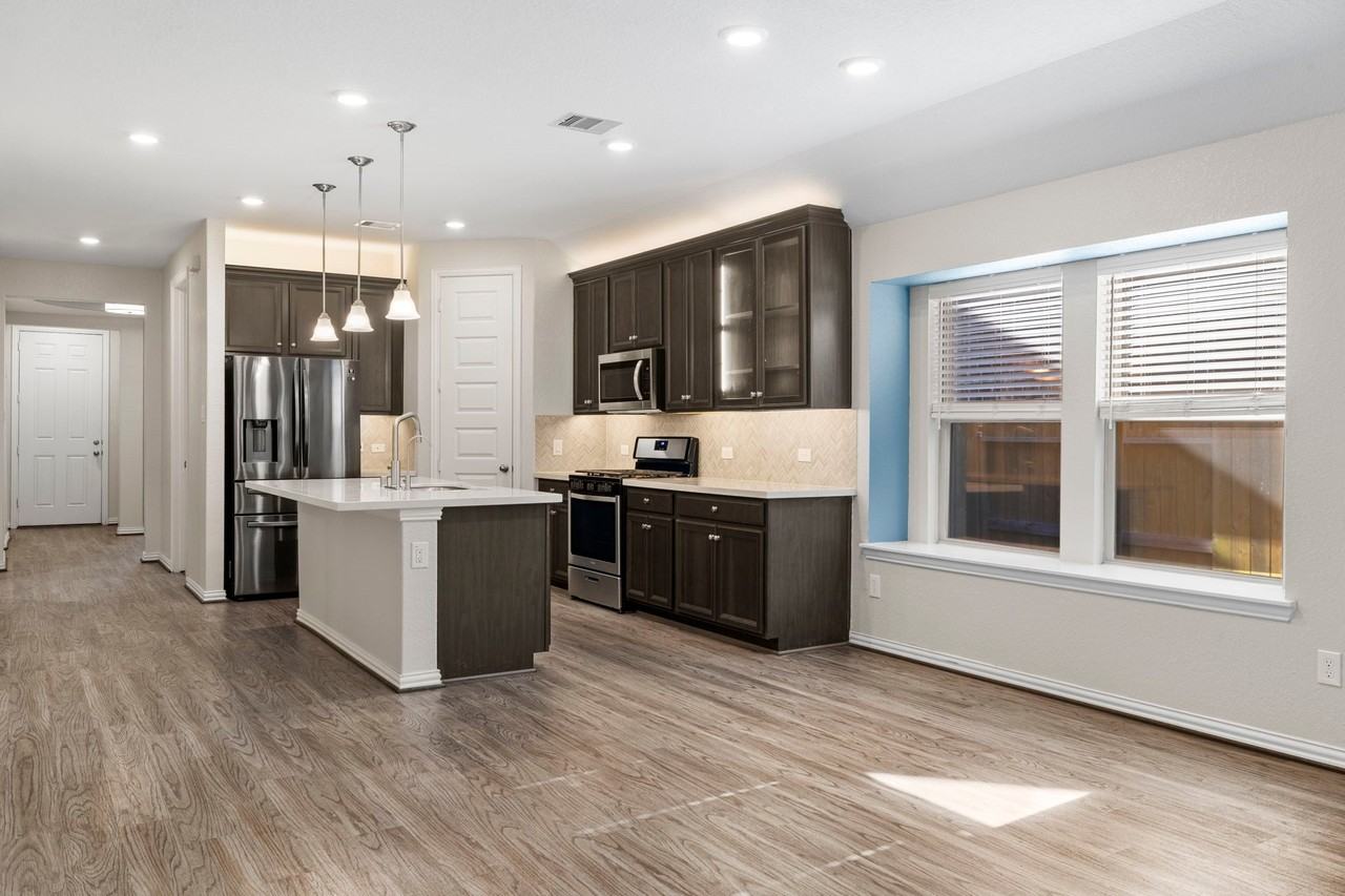 335 Honey Mesquite Path - Photo 6 of 18