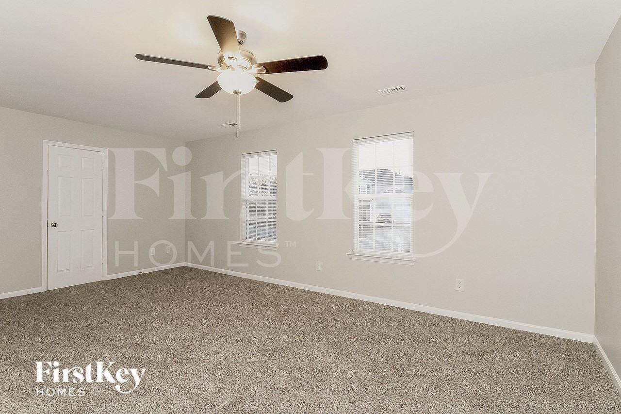 4411 Casey Trace Ct - Photo 6 of 15