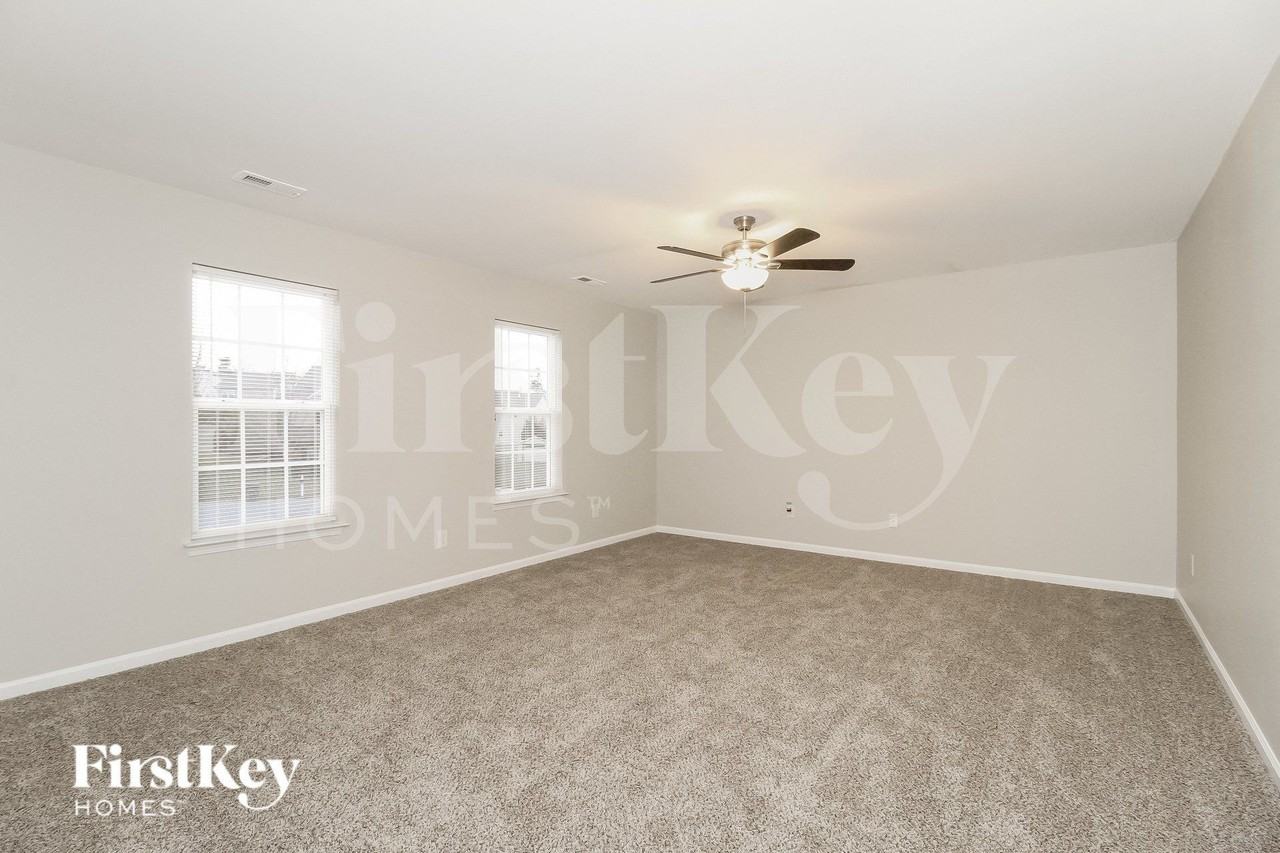 4411 Casey Trace Ct - Photo 7 of 15