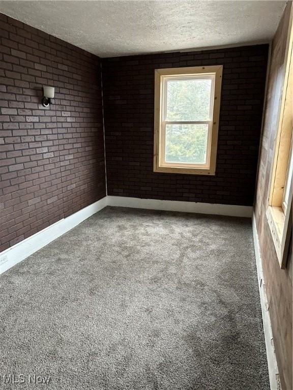 132 North Ave Ne - Photo 6 of 22