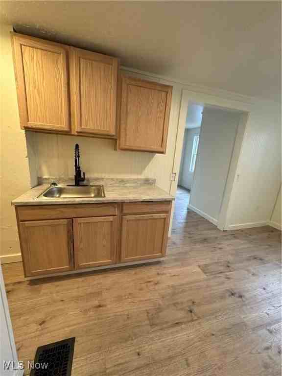 132 North Ave Ne - Photo 2 of 20