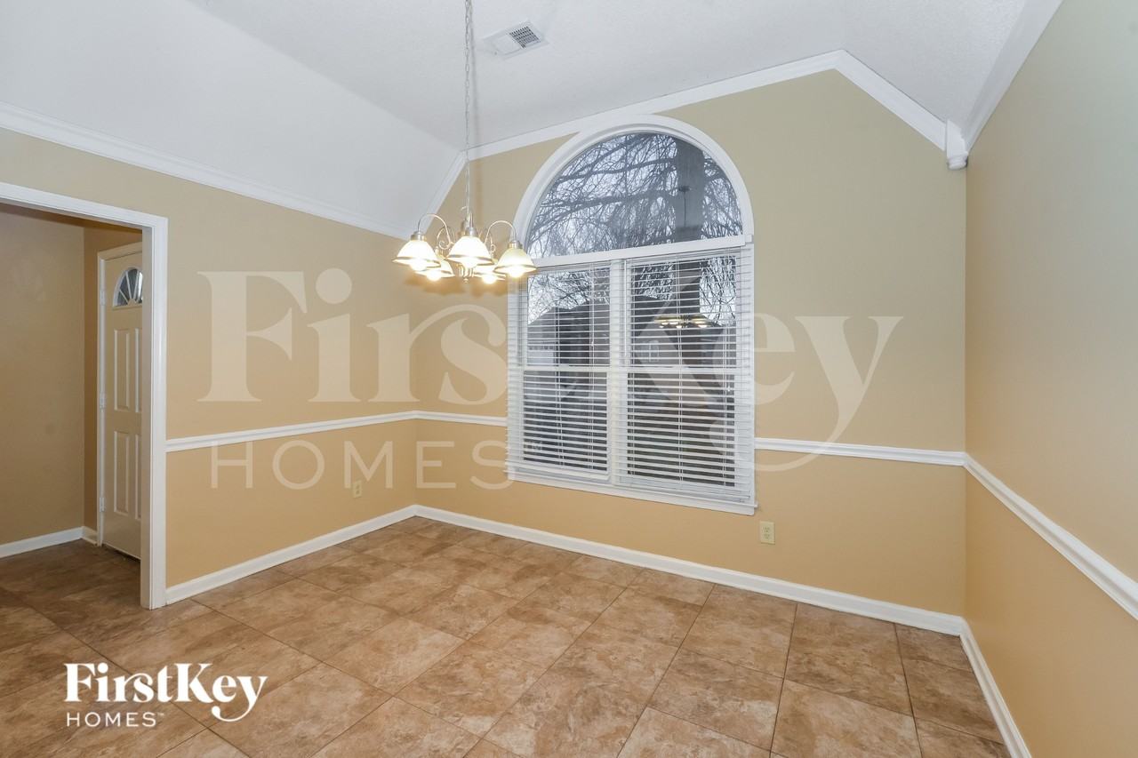 9329 Barrow Dr - Photo 5 of 19