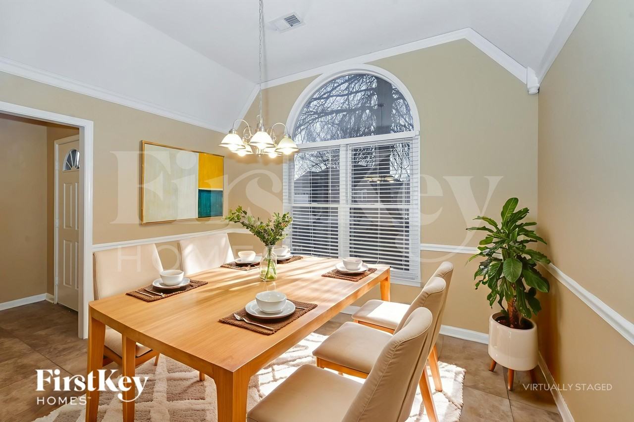 9329 Barrow Dr - Photo 6 of 19