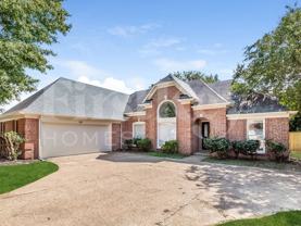 828 Tropicana Dr E - Photo 1 of 1