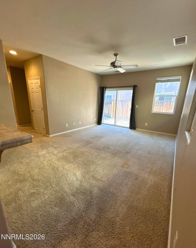 2035 Echo Valley Pkwy - Photo 5 of 16