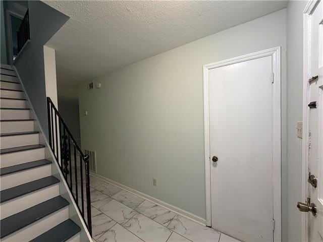 2124 Richland Ave #C - Photo 2 of 15