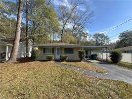 featured image of 938 Magnolia St