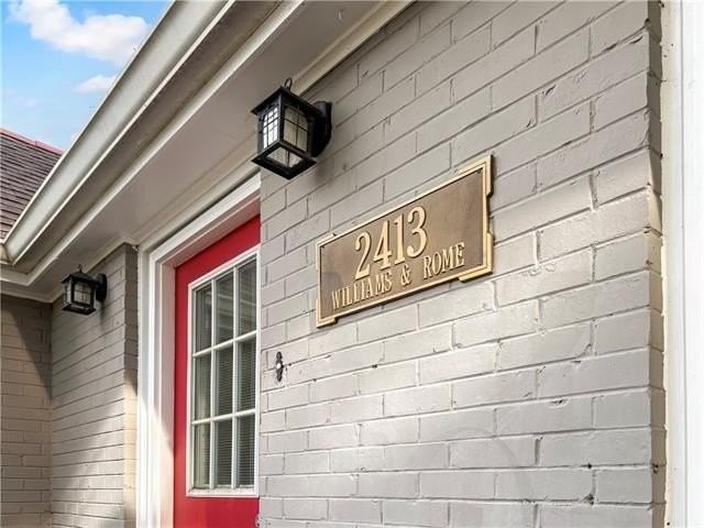 2413 Pakenham Dr - Photo 2 of 12