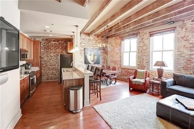 840 Tchoupitoulas St #201 - Photo 6 of 21