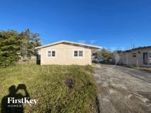 5649 Sw 36th Ct - Photo 1 of 1