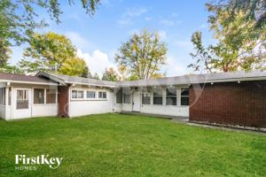 featured image of 4913 Victoria Rd