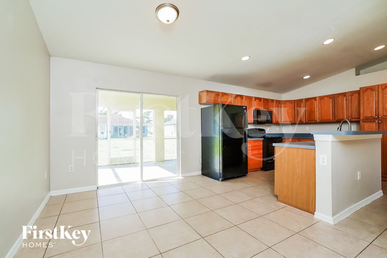 3411 21st St Sw - Photo 5 of 16