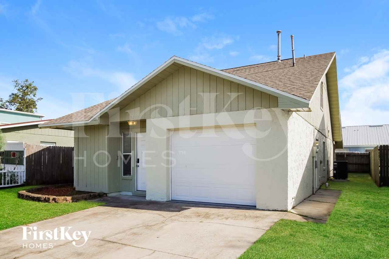 3222 Timberline Rd - Photo 2 of 15