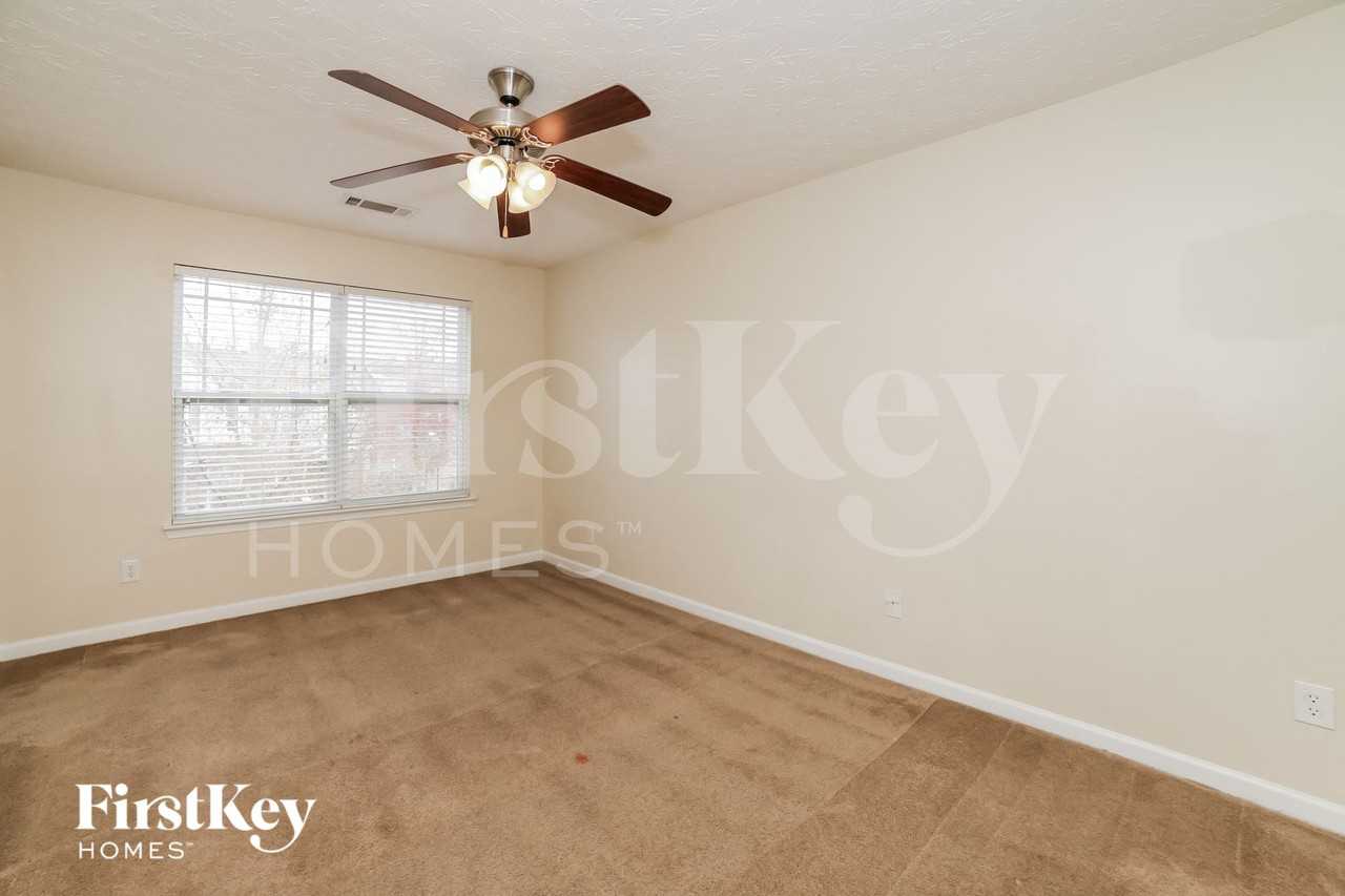 2376 Bigwood Trl - Photo 6 of 15