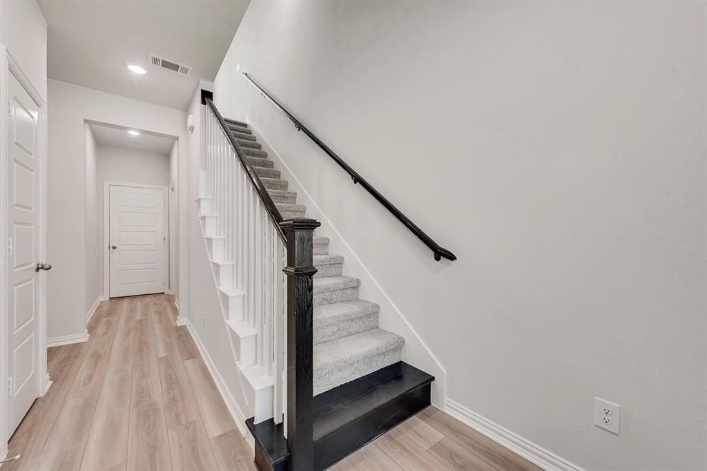 4221 Willow Pond Dr - Photo 6 of 29