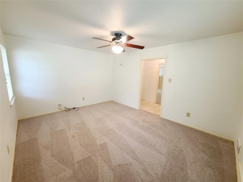 7409 Brentcove Cir - Photo 4 of 28