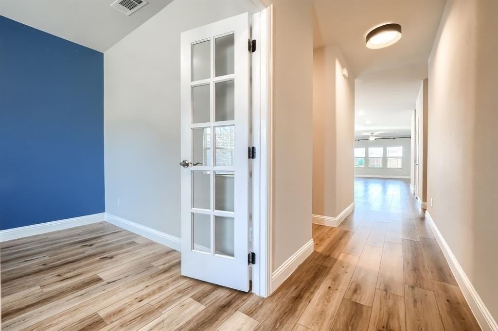 1328 Cress Garden Ln - Photo 4 of 32