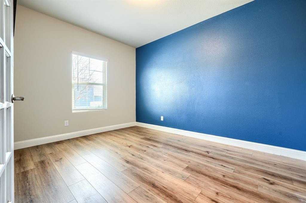 1328 Cress Garden Ln - Photo 6 of 32