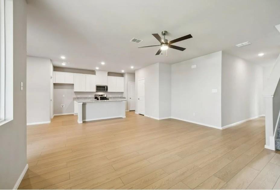 909 Santa Lucia Dr - Photo 5 of 35