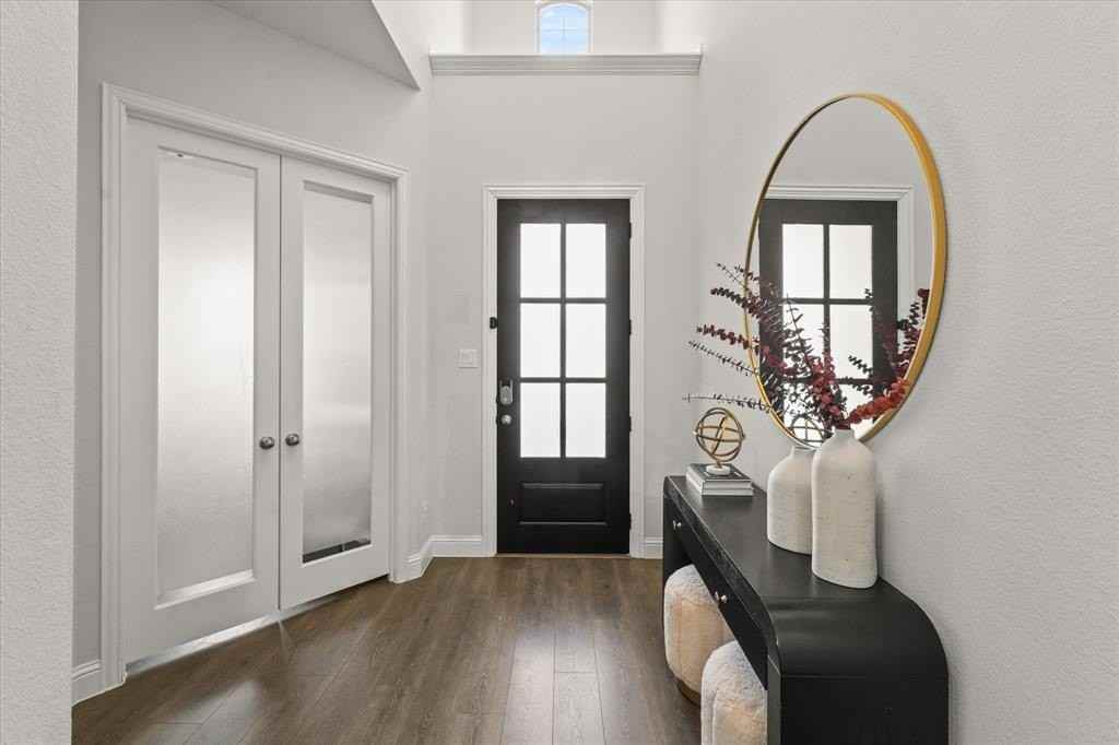 1171 Anatole Dr - Photo 5 of 28