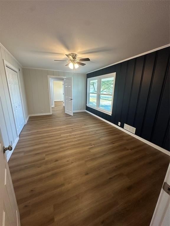 1803 N Alexander St - Photo 3 of 17