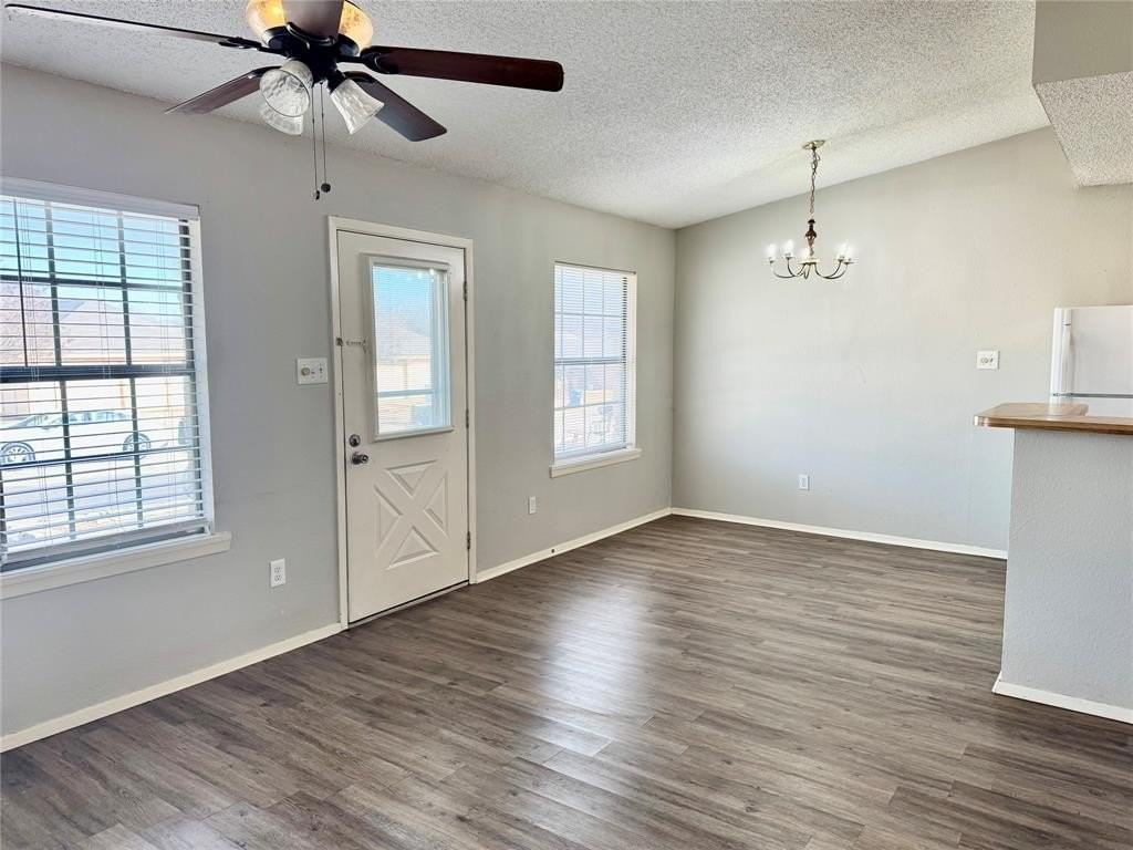 1429 Walters Dr - Photo 5 of 17