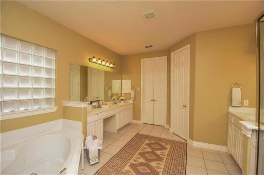 3245 Forestbrook Dr - Photo 7 of 9