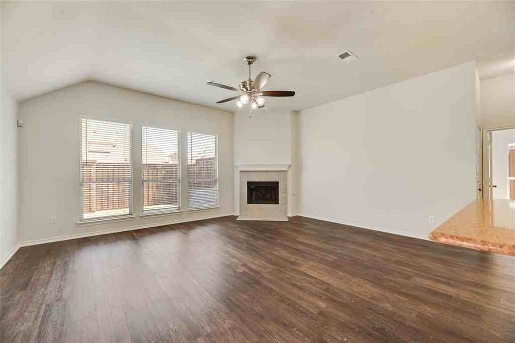 1133 Elm Grove Dr - Photo 7 of 23