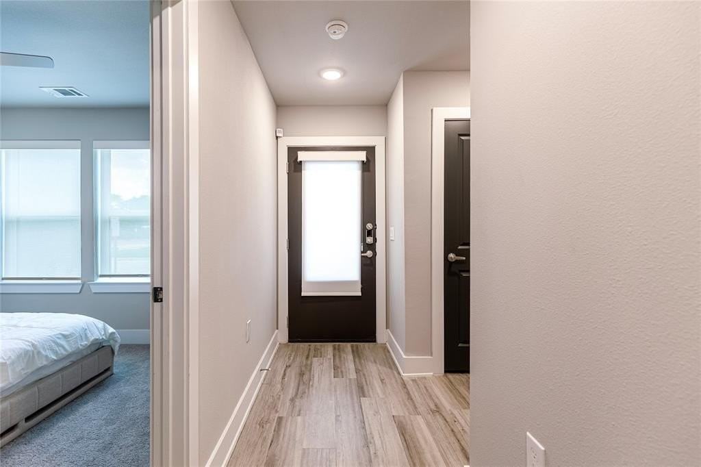 3304 Norris St - Photo 3 of 25