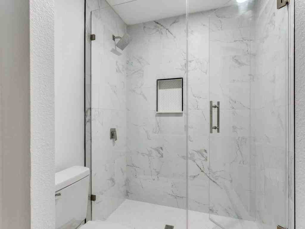 3821 Horizon Pl - Photo 7 of 19