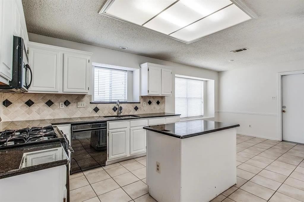 1302 Silver Maple Dr - Photo 6 of 11