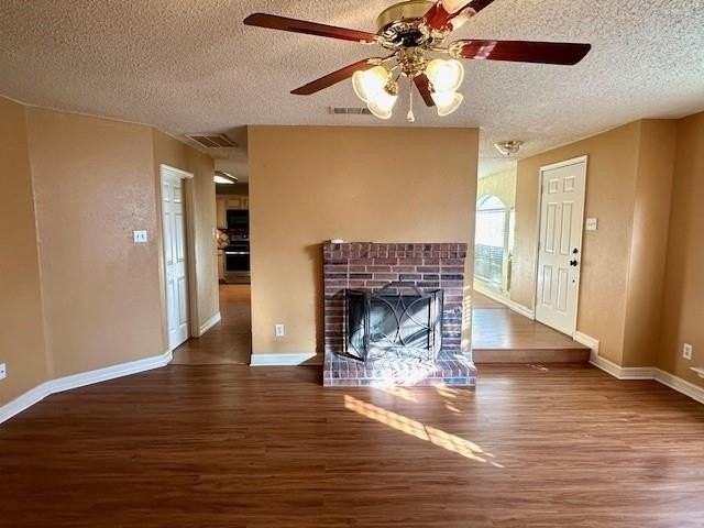 803 Squire Ct - Photo 3 of 16