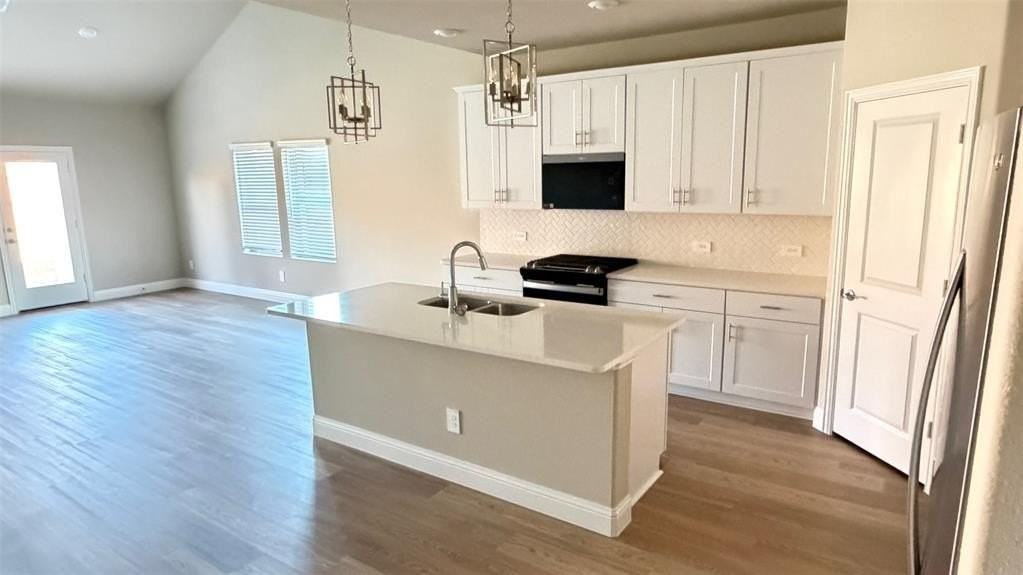 600 Midnight Oak Dr - Photo 3 of 30