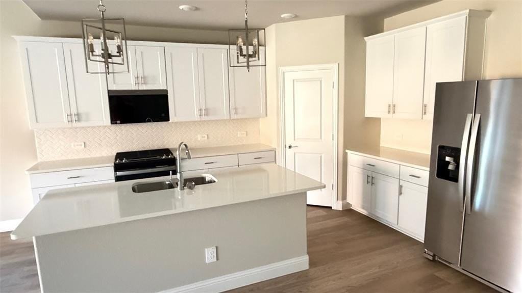 600 Midnight Oak Dr - Photo 2 of 30