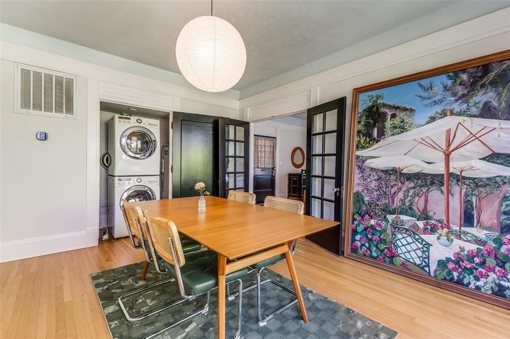 5004 Worth St #D - Photo 4 of 13