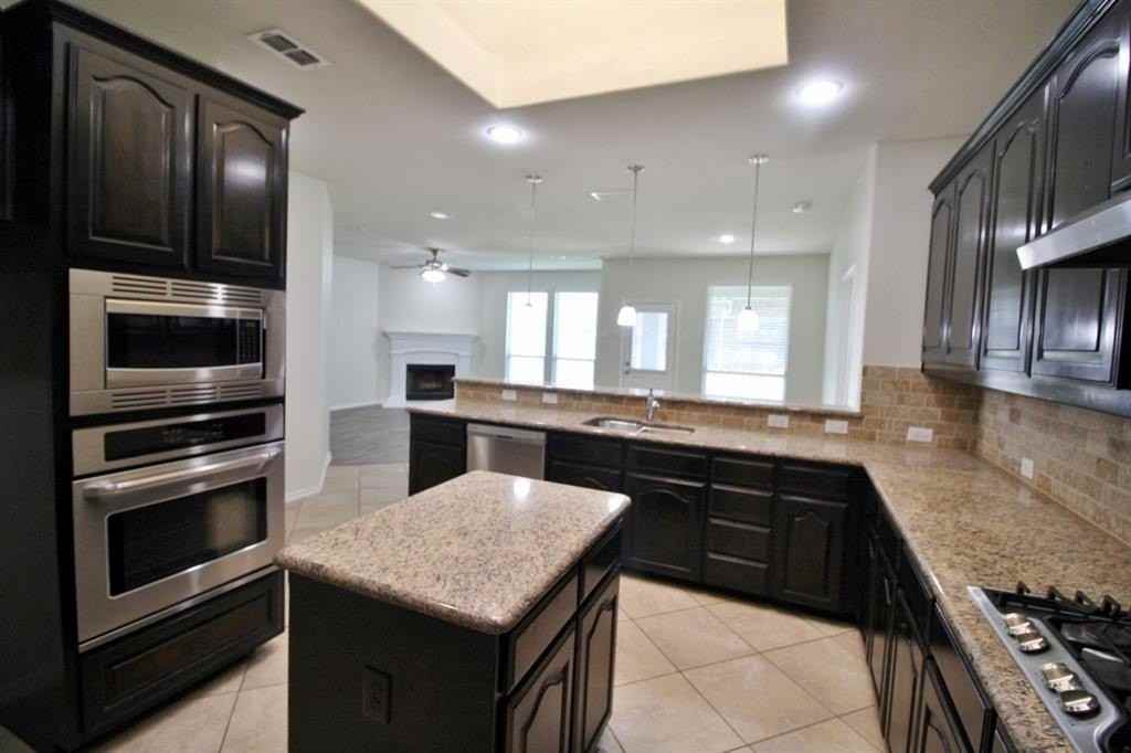 1205 Crest Ridge Dr - Photo 5 of 27