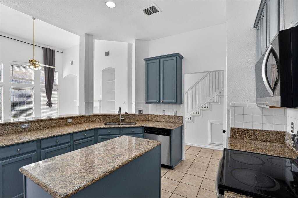 5316 Warm Springs Trl - Photo 7 of 36