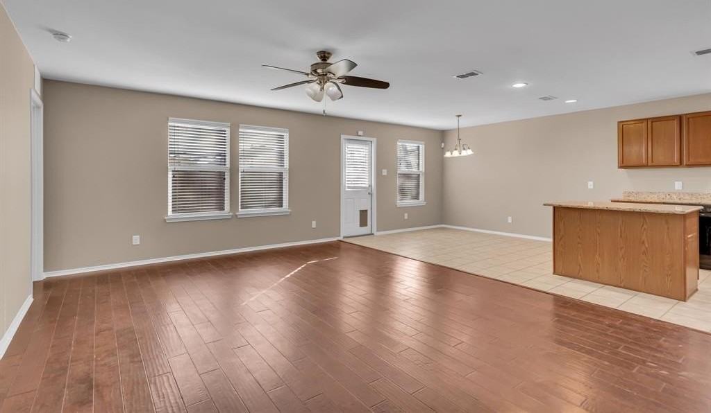 1309 Rivers Creek Ln - Photo 4 of 29