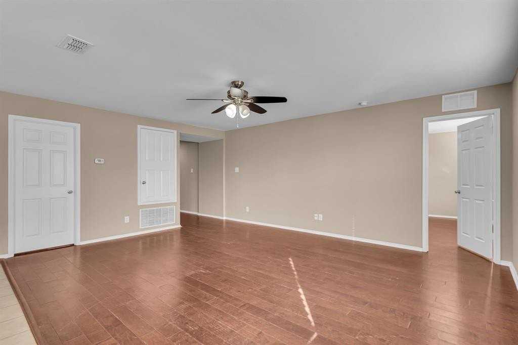 1309 Rivers Creek Ln - Photo 6 of 29