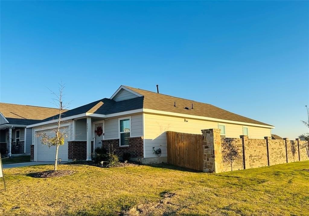 2641 Turtle Dove Dr - Photo 2 of 11