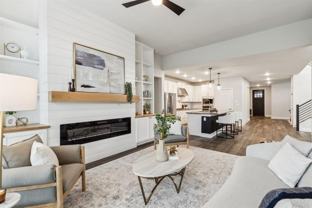 2417 Robin Way - Photo 1 of 1