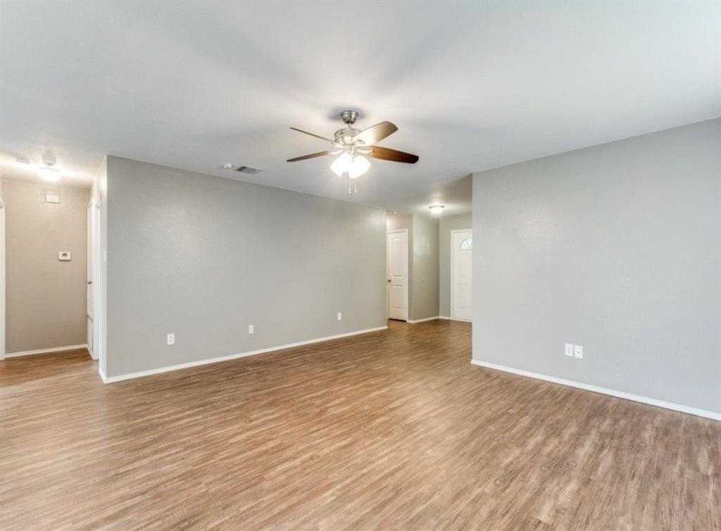 2001 Lake Trail Dr - Photo 6 of 24