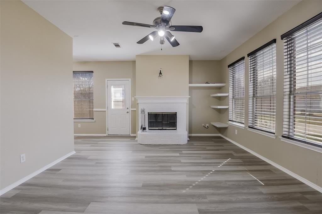 1117 Mckavett Dr - Photo 5 of 28